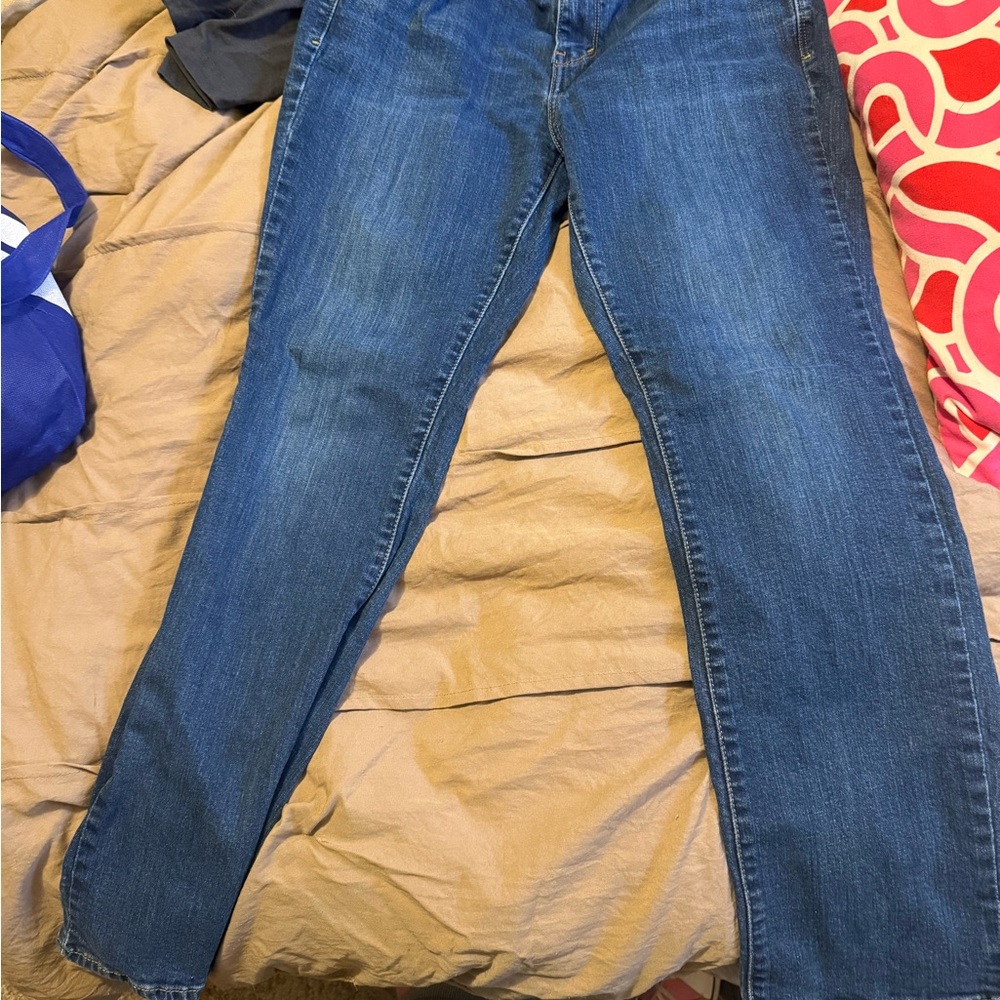 Levi's Women's Straight Leg Blue Jeans